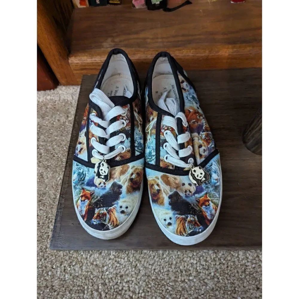BRADFORD exchange wearable work of art animal print with panda charms sz 6 euc